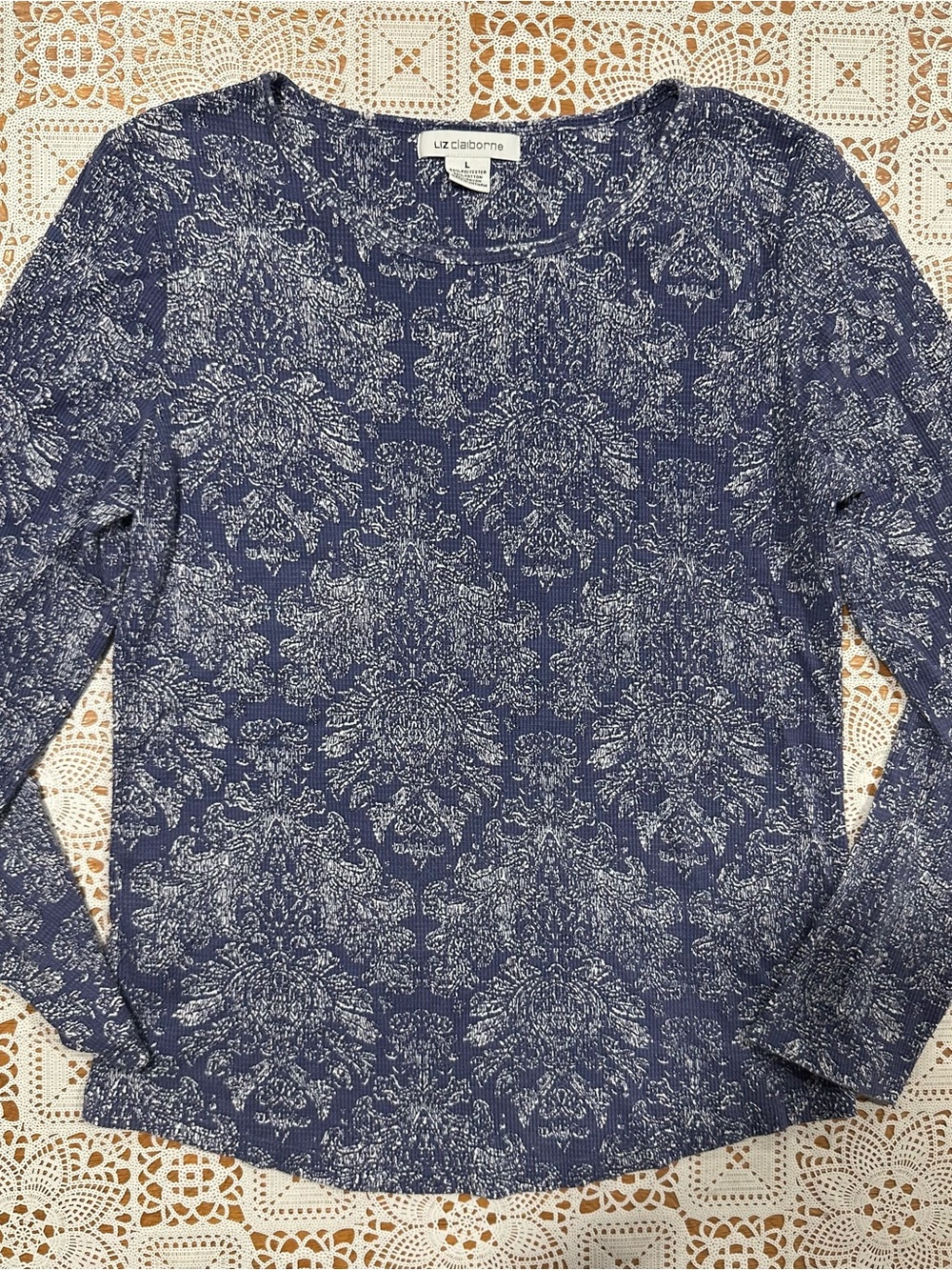 Liz Claiborne Blue Damask Print Rib Knit Top Size Large